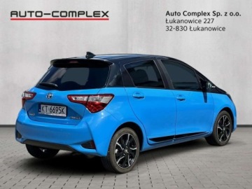 Toyota Yaris III Hatchback 5d Facelifting 2017 1.5 Hybrid 100KM 2018 Toyota Yaris 1,5 hybrid Bogate wyposazenie 1.5 Hybryda 100KM, zdjęcie 4