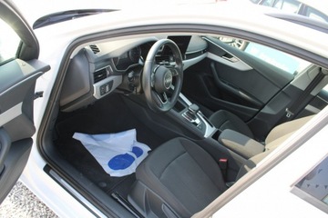 Audi A4 B9 Avant Facelifting 2.0 35 TFSI 150KM 2021 Audi A4 Avant Gwarancja G.Fotele Automat, zdjęcie 18