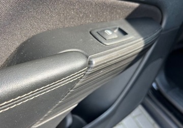 Jeep Cherokee V Terenowy 2.0 MJD 140KM 2014 Jeep Cherokee 2.0D 140KM 6B.Ledy Navi Klimatr.El.Klapa 2xPDC Po Rozrz.Fakt, zdjęcie 17