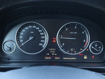 BMW Seria 5 F10-F11 2011 BMW 5 520d, Skóra, Navi, Xenon, Klima, zdjęcie 10
