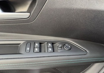 Peugeot 3008 II Crossover Facelifting  1.2 PureTech 130KM 2021 Peugeot 3008 salon PL FV VAT23 benzyna automat Allure 1.2 130KM, zdjęcie 17