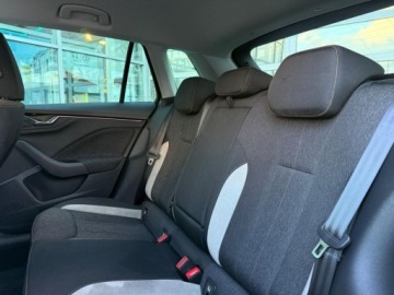 Skoda Kamiq Crossover 1.5 TSI 150KM 2022 Skoda Kamiq 1.5TSI 110KM STYLEKameraElek. Klapa NiskiPrzebieg ASO SalonPL, zdjęcie 12