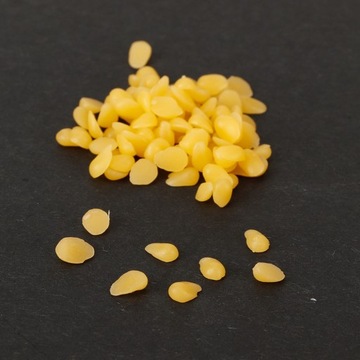 Натуральный гранулят Желтый пчелиный воск своими руками