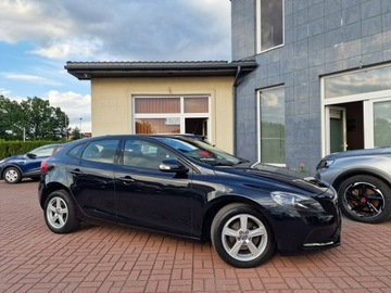 Volvo V40 II Hatchback 1.6 D2 115KM 2014 Volvo V40 Bi-Xenon Ledy Digital, zdjęcie 12