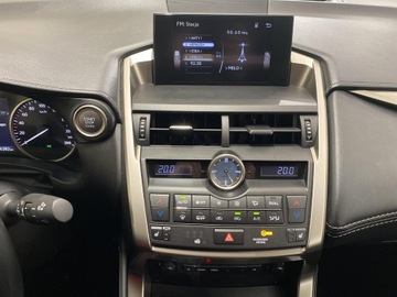 Lexus NX I SUV 200t 238KM 2017 Lexus NX 200t Comfort AWD I (2014-2021) Lexus NX 2, zdjęcie 15