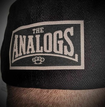 THE ANALOGS классическая плоская кепка L/XL