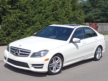 Mercedes Klasa C W205 2013 Automat Biała Perła Skóra Kamera Pakiet AMG Lift, zdjęcie 20