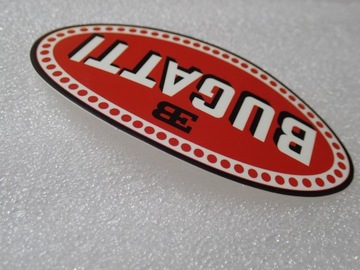 НАКЛЕЙКА С ЛОГОТИПОМ BUGATTI SUPERCARS НАКЛЕЙКА 9,1 x 4,6 см