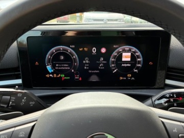 Volkswagen T-Roc I SUV Facelifting 1.5 TSI ACT 150KM 2026 Volkswagen T-Roc R-Line 1.5 eTSI 150 KM DSG, zdjęcie 13