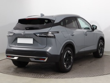 Nissan Qashqai III Crossover Facelifting 1.3 DIG-T MHEV 158KM 2025 Nissan Qashqai 1.3 DIG-T MHEV, 1. Właściciel, zdjęcie 4