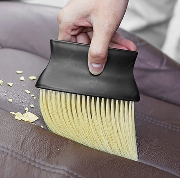 ШИРОКАЯ ЩЕТКА ДЛЯ ЧИСТКИ САЛОНА АВТОМОБИЛЯ