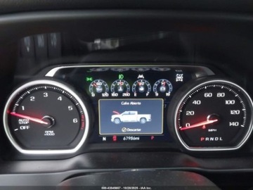 Chevrolet Silverado II 2021 Chevrolet Silverado 2021r,. 4x4, 1500, Crew Cab, High Country 6.2 Benzyna, zdjęcie 10