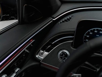 Mercedes Klasa E W214 Sedan 2.0 220d 197KM 2025 E Klasa 220 d 4-Matic AMG 2.0 (197KM) 2025, zdjęcie 8