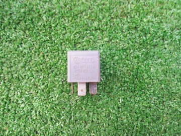 Реле сиденья Vw Audi Skoda 213 214 370 372 373 оригинал