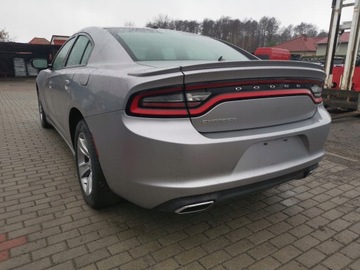 DODGE CHARGER 15 SVĚTLO ZADNÍ LEVÝ USA PALCŮ