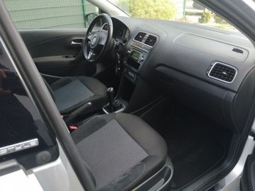 Volkswagen Polo V Hatchback 5d 1.4 85KM 2011 Volkswagen Polo 1.4 MPI 86KM # Klimatronic #, zdjęcie 18