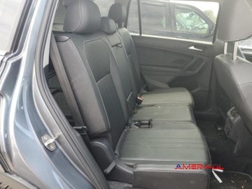 Volkswagen Tiguan II 2023 Volkswagen Tiguan 2023 r., 2,0L SE FWD 2.0 Benzyna 184KM, zdjęcie 10