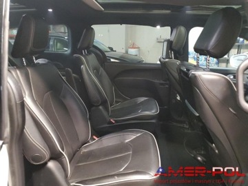 Chrysler Pacifica II 2020 Chrysler Pacifica _Hybrid_Limited_3.6 L_260 km_2020r_7 osobowa 3.6 Hybryda, zdjęcie 8