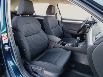 Skoda Superb III Kombi Facelifting 2.0 TDI SCR 200KM 2022 Skoda Superb 2.0TDI 200KM Ambition SerwisASO SalonPL Tempomat Led SmartLin, zdjęcie 15