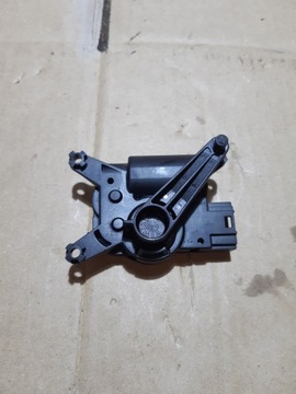 AUDI Q7 4L SILNICZEK NAWIEWU NAGRZEWNICY 52411483R04