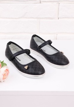 ЧЕРНЫЕ БАЛЕТКИ НА ЛИПУЧКЕ ДЛЯ ДЕВОЧЕК в школу