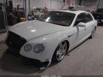 Bentley Continental II 2015 Bentley Flying Spur V8 2015 4.0 Benzyna 500KM, zdjęcie 1