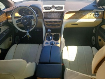 Bentley Bentayga 2021 Bentley Bentayga 2021 4.0 Benzyna 542KM, zdjęcie 8