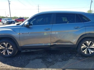 Volkswagen 2024 Volkswagen Atlas Cross 2.0T SE 2024 2.0 Benzyna 269KM, zdjęcie 2