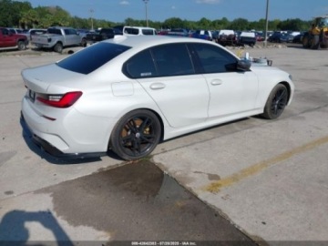 BMW Seria 3 G20-G21 2021 BMW Seria 3 330i rwd 2.0 Benzyna 255KM, zdjęcie 3