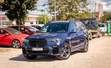 BMW X7 2021 BMW X7 BMW X7 xDrive40i 340KM 3.0 Benzyna 340KM