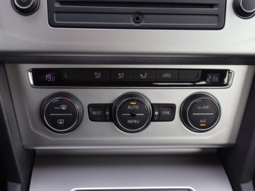 Volkswagen Passat B8 Limousine 1.4 TSI ACT 150KM 2015 VW Passat 1.4 TSI, Salon Polska, Klima, zdjęcie 16