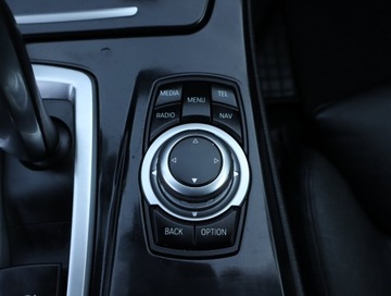 BMW Seria 5 F10-F11 Touring 520d 184KM 2012 BMW 5 520d, 181 KM, Automat, Skóra, Navi, Xenon, zdjęcie 16