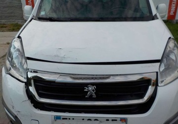 Peugeot Partner II Tepee Facelifting 2015 1.6 BlueHDi 100KM 2018 Peugeot Partner Do przewozu niepelnosprawnych Okazja 1.6 Diesel, zdjęcie 2