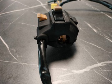 Suzuki DR 750 BIG выключатель света