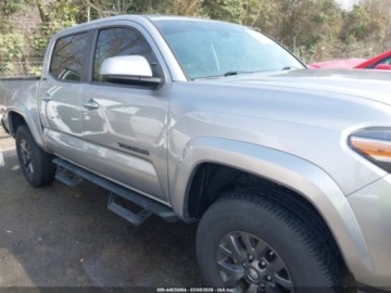 Toyota Tacoma II 2021 Toyota Tacoma SR5 V6 2021 3.5 Benzyna 278KM, zdjęcie 6