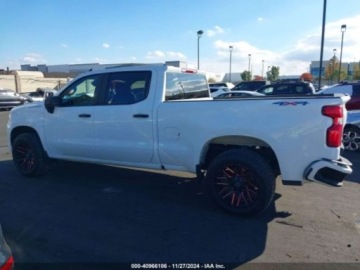 Chevrolet Silverado II 2022 Chevrolet Silverado 2022r., 4x4, 2.7L 2.7 Benzyna 310KM, zdjęcie 5