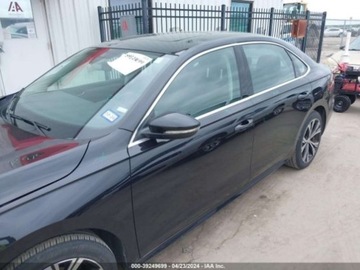 Volkswagen Passat B8 2022 Volkswagen Passat Volkswagen Passat 2.0T SE Auto 2.0 Benzyna 174KM, zdjęcie 3