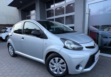 Toyota Aygo I Hatchback 5d Facelifting 1.0 VVT-i 68KM 2014 Toyota Aygo z instalacja gazowa, czujniki parkowania, Salon Polska 68KM