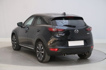 Mazda CX-3 Crossover Facelifting 2.0 Skyactiv-G 150KM 2019 Mazda CX-3 2.0 Skyactiv-G, 4X4, Skóra, Navi, zdjęcie 3
