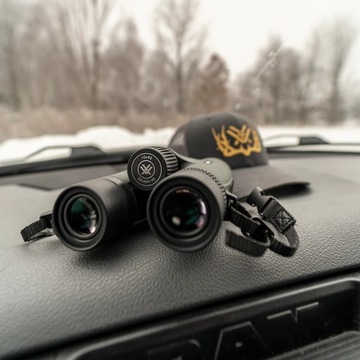 Бинокль Vortex Optics TRIUMPH HD 10X42 10 x 42 мм
