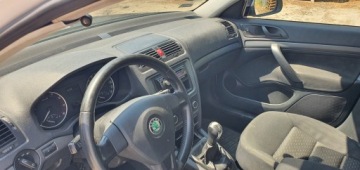Skoda Octavia II Kombi 1.6 MPI 102KM 2012 SKODA OCTAVIA II Combi 1.6 102 KM, GAZ, klima, elektryka, zdjęcie 18