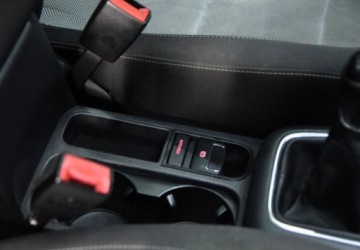 Volkswagen Tiguan I SUV Facelifting 1.4 TSI BlueMotion 160KM 2012 Volkswagen Tiguan Tiguan_Panoramiczny dach_Alufelgi17_Podgrzewane fotele, zdjęcie 26