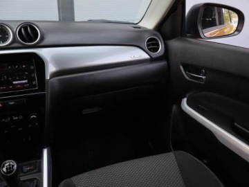 Suzuki Vitara III SUV 1.6 VVT 120KM 2016 Suzuki Vitara 1.6 VVT, Salon Polska, Serwis ASO, zdjęcie 7