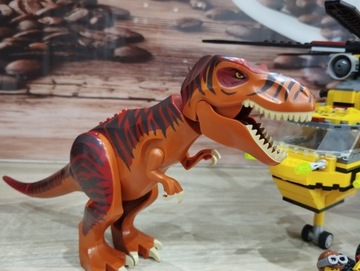 Lego 5886 Дино Ти-Рекс Охотник на динозавров Парк Юрского периода Тираннозавр
