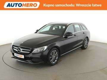 Mercedes Klasa C W205 Kombi 180 156KM 2015 Mercedes C 180 Półskóra Navi Klimatyzacja