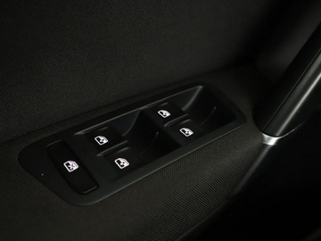 Volkswagen Golf Sportsvan Sportsvan 1.2 TSI BlueMotion Technology 110KM 2016 Volkswagen Golf Sportsvan klima auto czujniki, zdjęcie 31