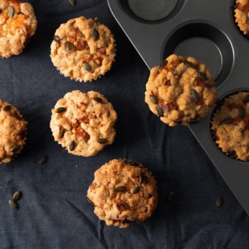 MUFFIN MOL Противень с антипригарным покрытием для 12 кексов и пирожных