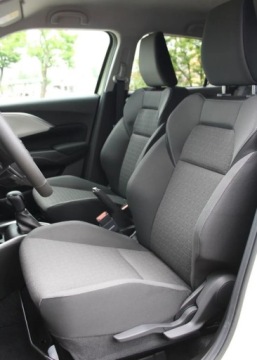 Suzuki Swift VI Hatchback Facelifting 1.2 DualJet SHVS 83KM 2026 Suzuki Swift 2026 Elegance 1.2 mild Hybrid 2WD CVT Flame Orange Pearl 1.2, zdjęcie 10