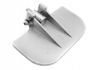 МЕТАЛЛИЧЕСКИЕ ПОДНОЖКИ ПЛАТФОРМЫ ДЛЯ ДРЭГ-ВОДИТЕЛЯ ЧОППЕРА