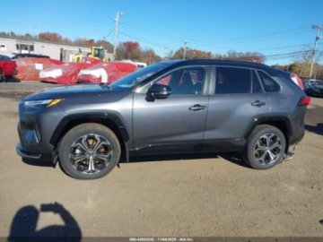 Toyota RAV4 V 2025 Toyota RAV4 2025 TOYOTA RAV4 PLUG-IN HYBRID XSE 2.5 Hybryda Plug-in 177KM, zdjęcie 8